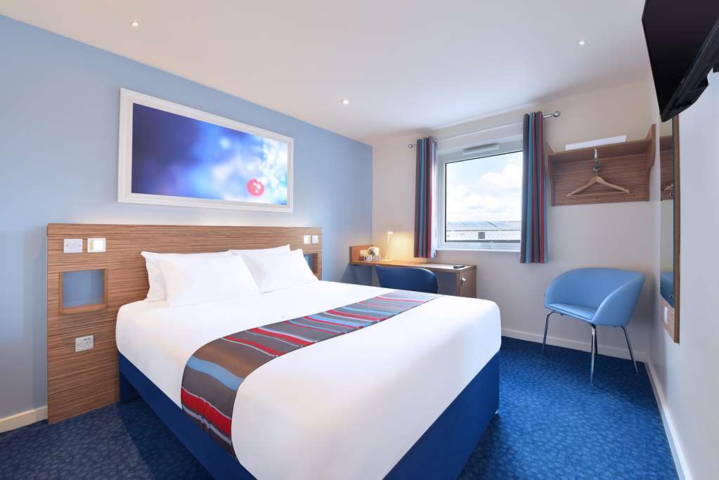 Travelodge Birmingham Dudley 客房 照片