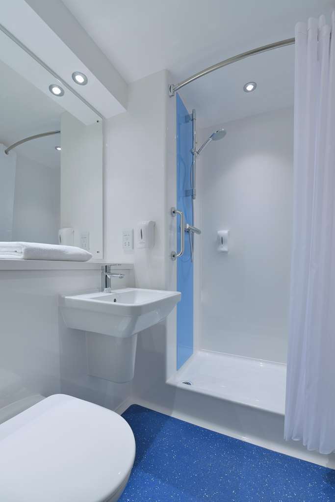 Travelodge Birmingham Dudley 客房 照片